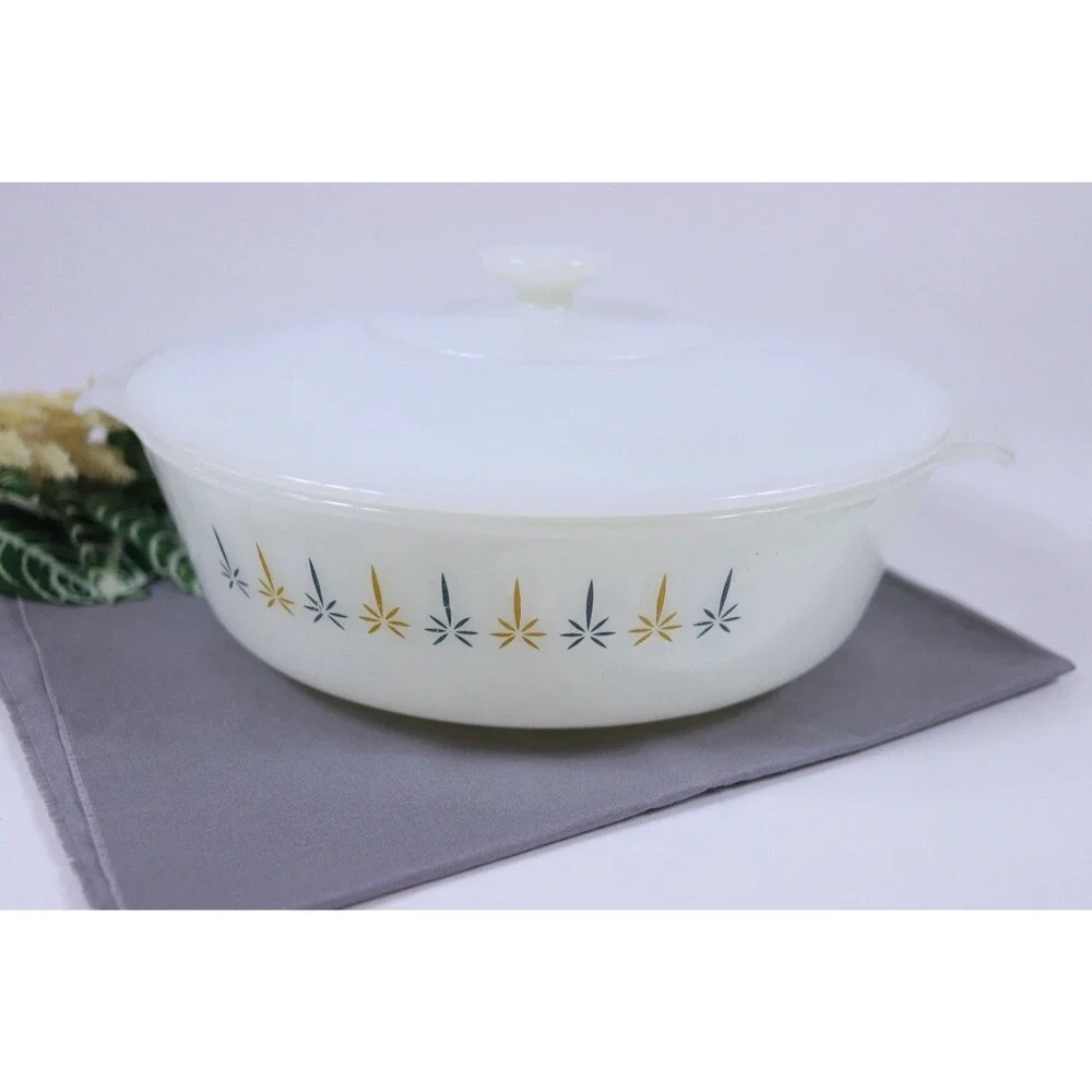 Anchor Hocking Fire King Candle Glow Casserole Dish 1.5 Qt Round MCM Vintage EUC